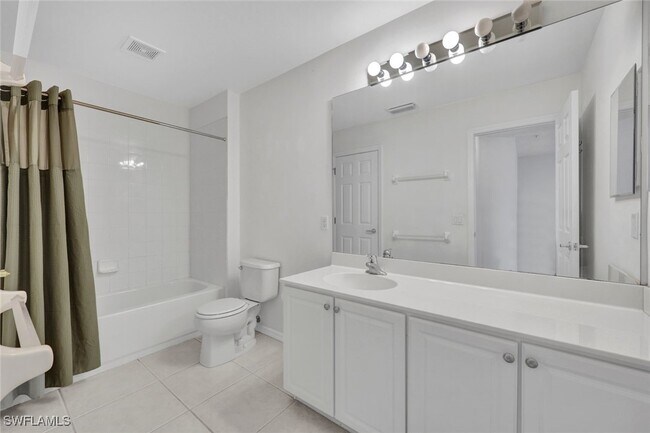 Building Photo - 1088 Oxford Ln