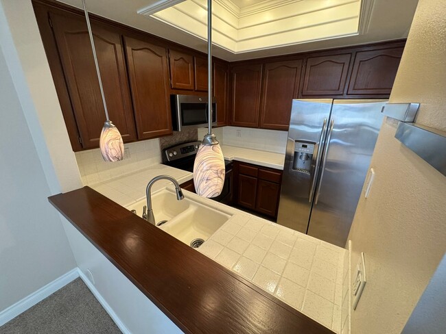 Building Photo - Mission Valley Area! Gorgeous and Cozy 1 Bedroom 1 full Bath! Ready For Rent Today!