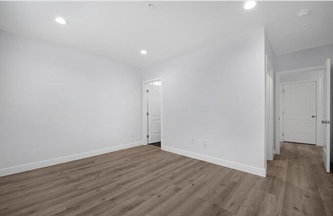 Building Photo - LANFRANCO(3743)