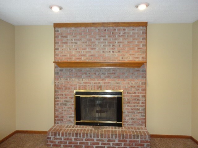 Building Photo - 4747 Circle Dr
