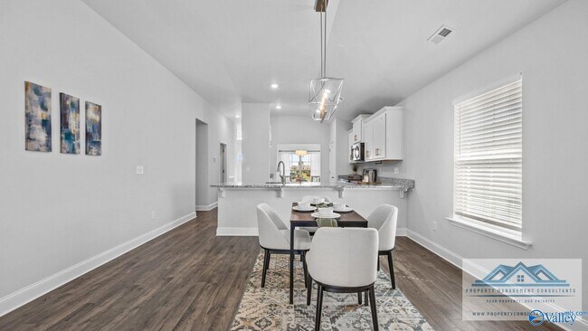 Building Photo - 146 Abercorn Dr