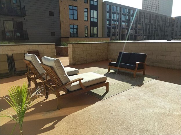 personal deck, connected to pool deck - 401 S 1st St