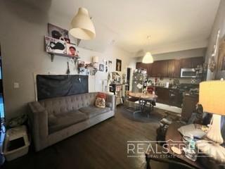 Building Photo - 2 bedroom in Brooklyn NY 11207