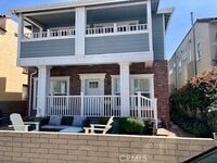 Building Photo - 122 Roycroft Ave