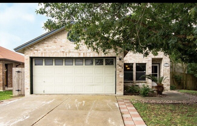 Primary Photo - 6610 Beech Trail Dr