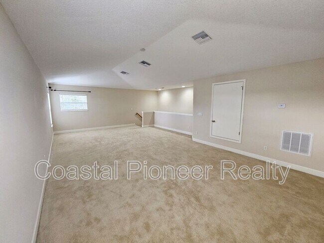 Building Photo - 16023 Ivy Lake Dr
