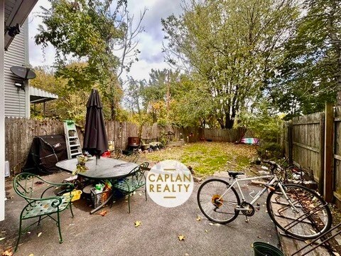 Building Photo - 535 East St