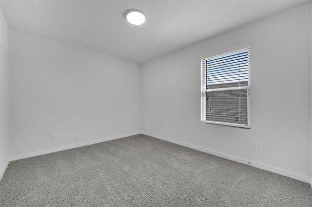 Building Photo - 305 Millwood Rd