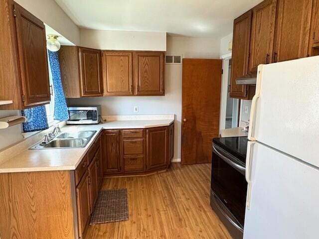 Building Photo - 907 Bruce St