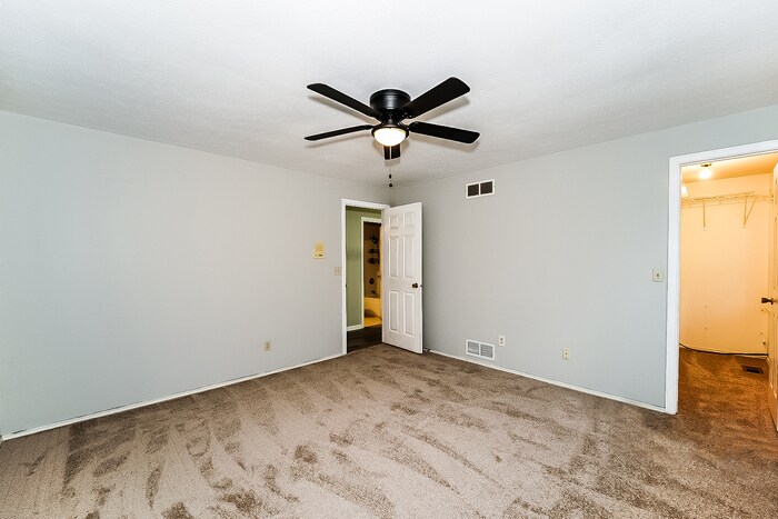 Building Photo - 13582 Tradewinds Dr