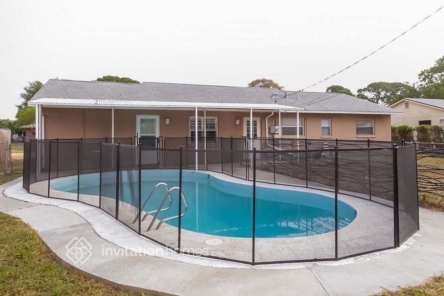 Building Photo - 412 59th Ave Dr W