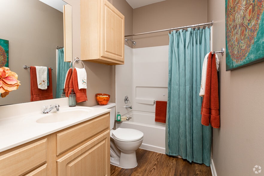 Lexington Place Apartments 1301 Williamsburg Dr Bossier City LA 71112