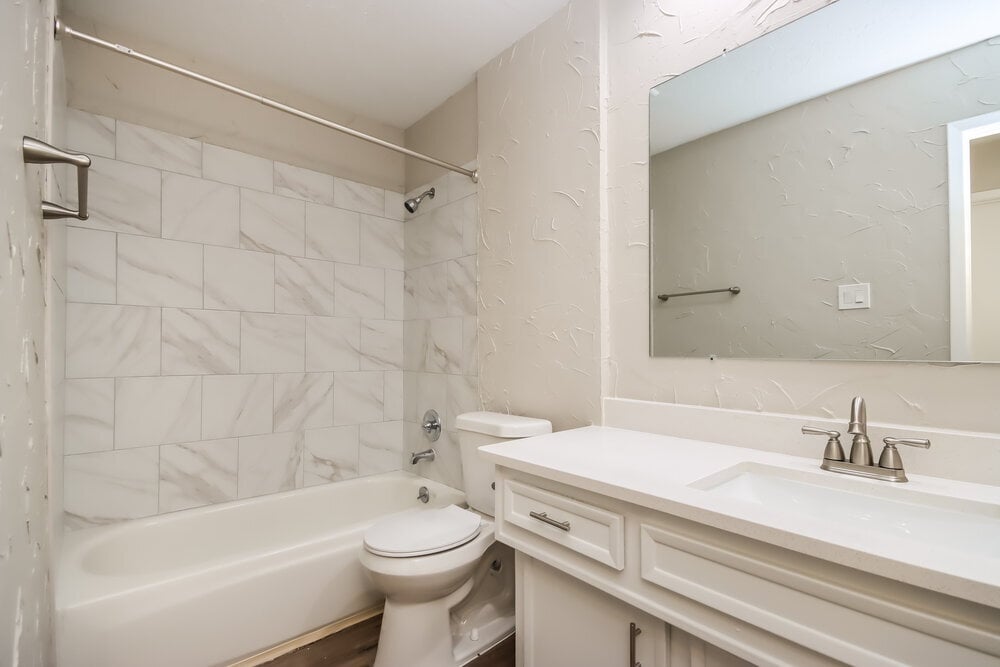 Building Photo - 2210 Dristone Dr