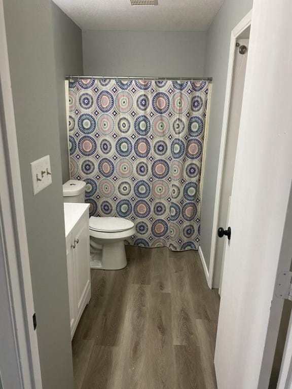 Building Photo - 425 W Spruce Ave