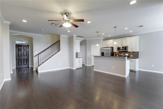 Primary Photo - 13400 Briarwick Dr