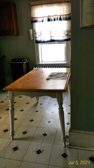 Building Photo - 132 Montgomery St