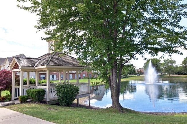 Building Photo - 3-Bedroom, 2-Bath, 2-Car Garage Condo, Ste...