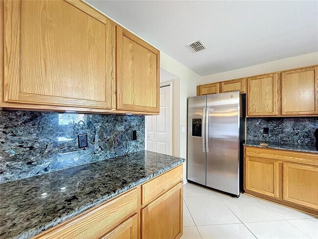 Building Photo - 5060 Spanish Oaks Blvd