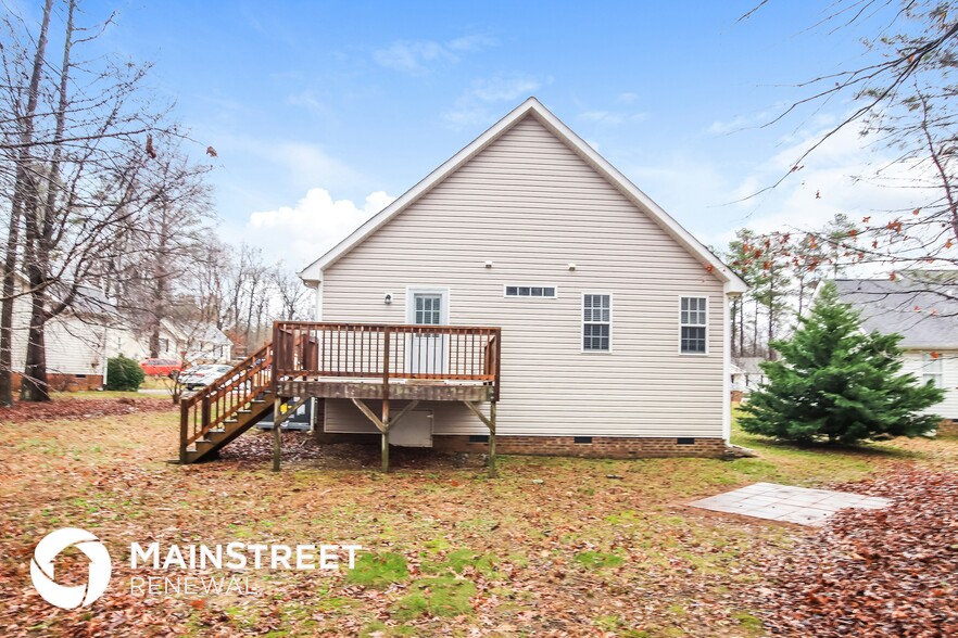 Building Photo - 105 Hazelwood Ct