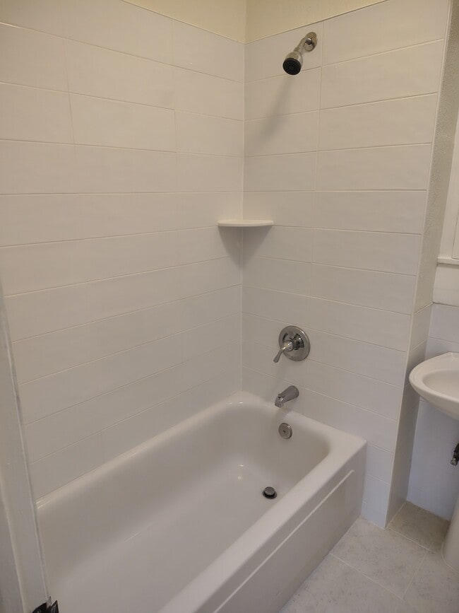 Building Photo - 3855 Julian St