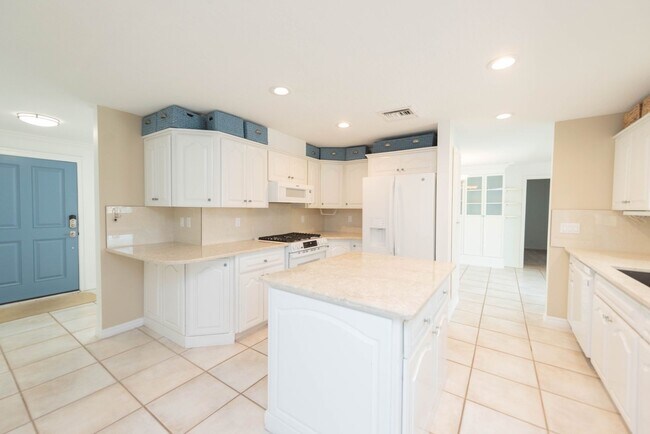Building Photo - Live the ultimate Space Coast waterfront lifestyle at this stunning beachside canal home in Satel...