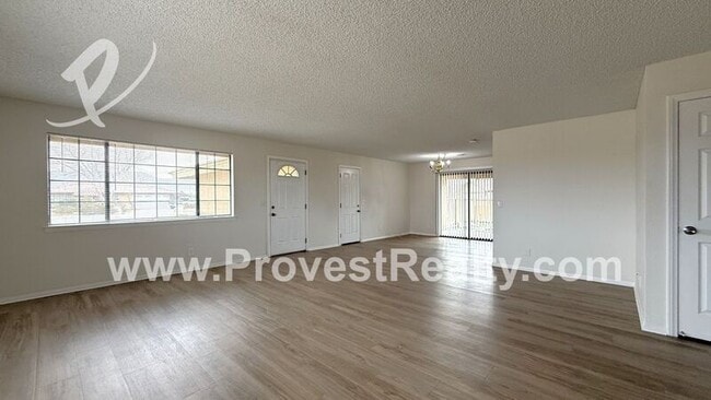 Building Photo - 14498 Amador Ct