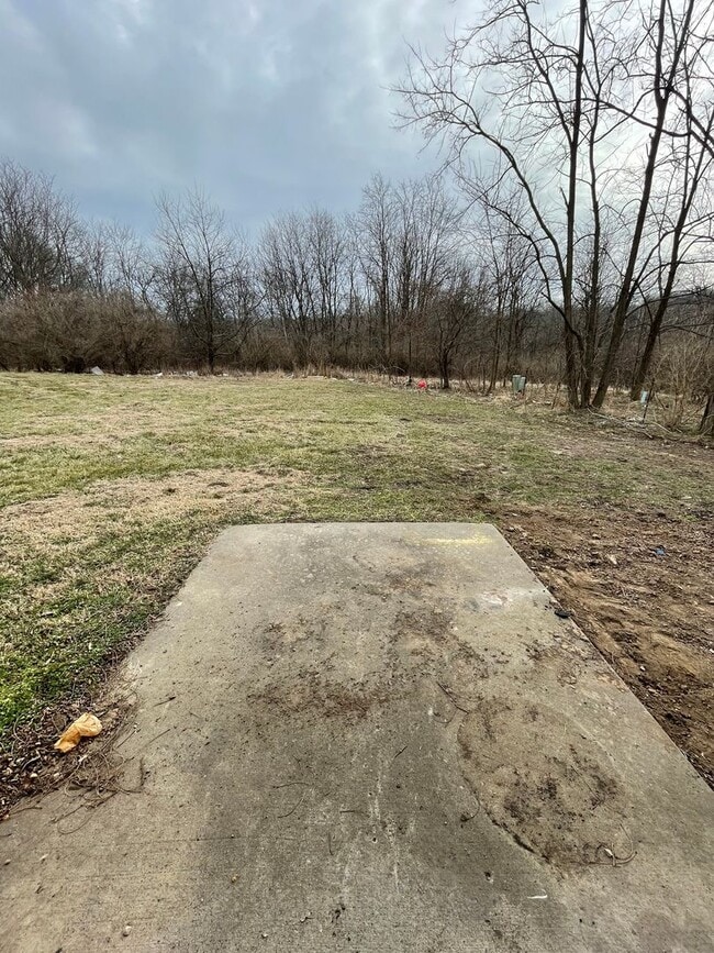 Building Photo - 2 bed/ 1 bath Single Family House