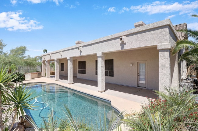 Building Photo - 23852 N 66th Ave