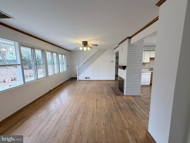 Building Photo - 2207 Luzerne Ave