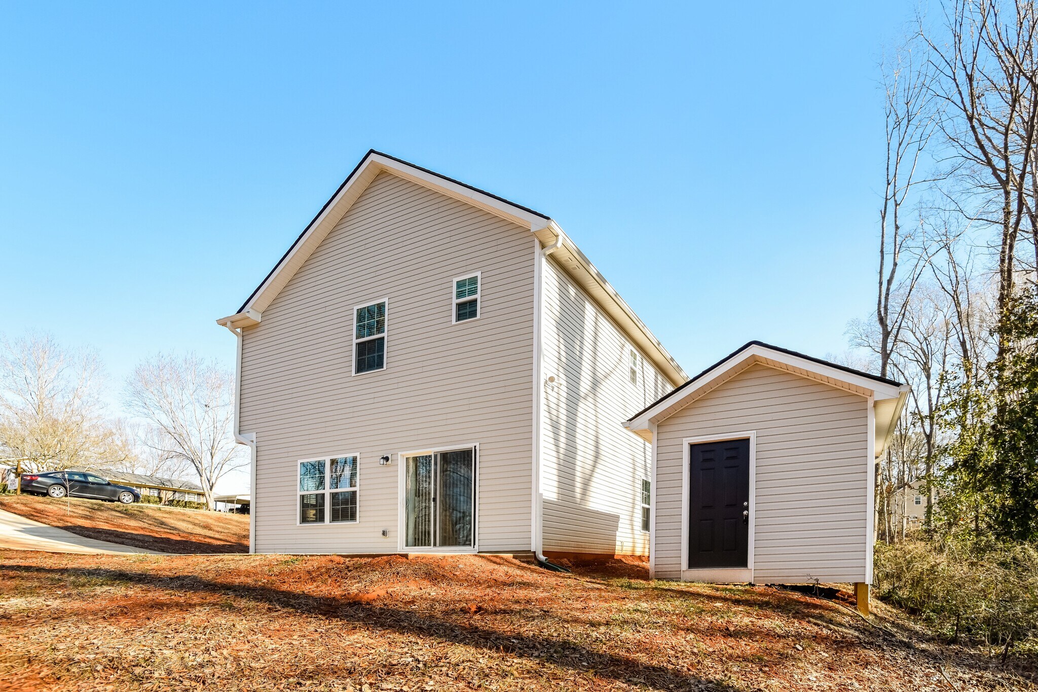 Building Photo - 604 E Texas Ave