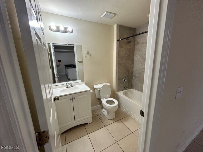 Building Photo - 332 Grant Blvd