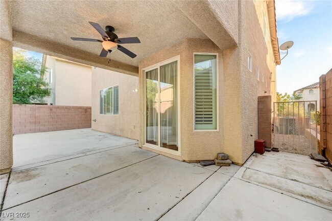 Building Photo - 10644 Tray Mountain Ave