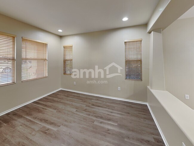 Building Photo - 3039 W Perdido Way