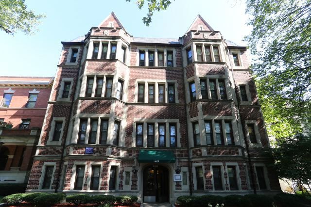 Building Photo - 4650 N Paulina St