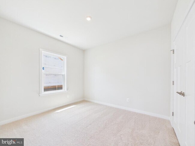 Building Photo - 362 Baker Dr