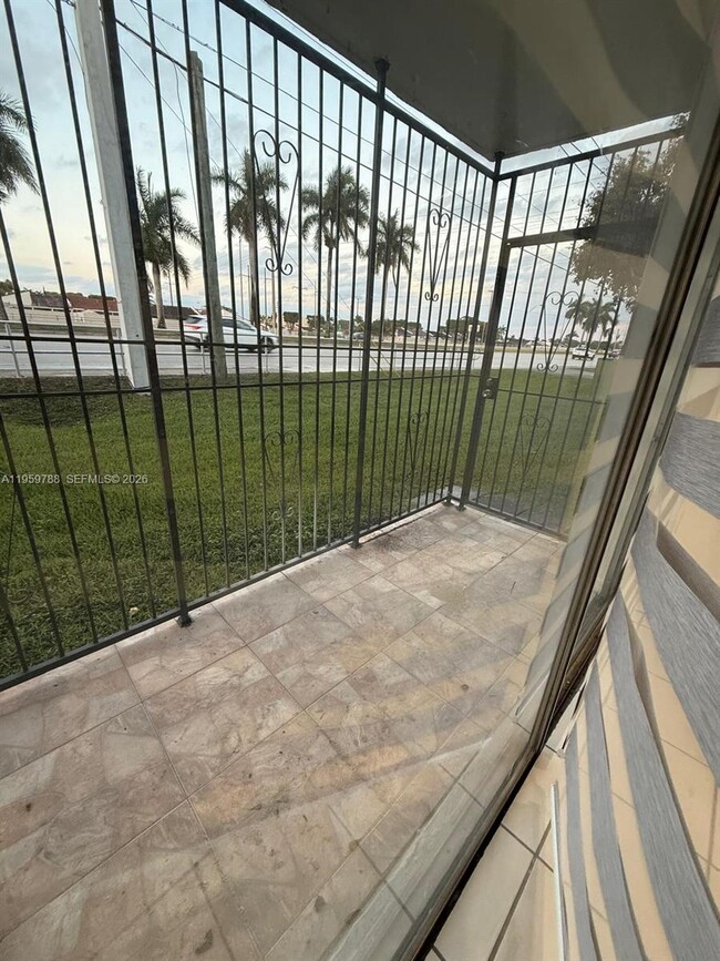 Building Photo - 9520 SW 8th St