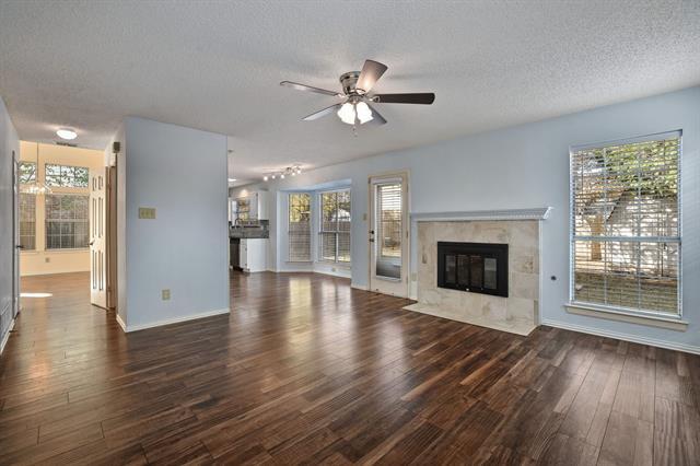 Building Photo - 3325 Windchase Dr