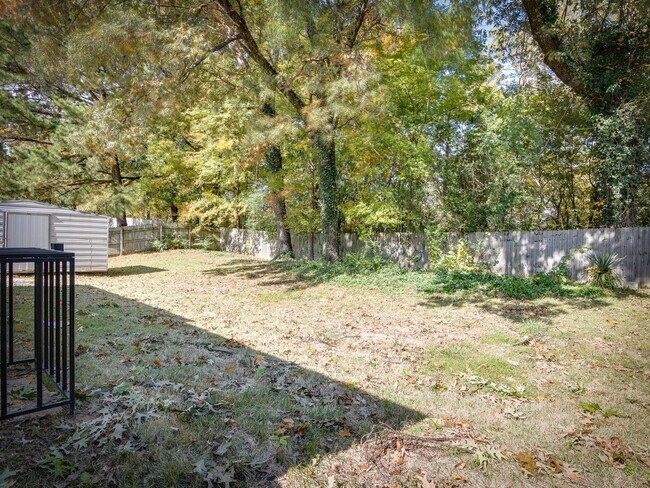 Building Photo - Perfectly renovated 3BR/2B available for rent!