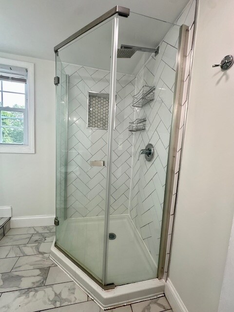 Building Photo - 243 Park Ln