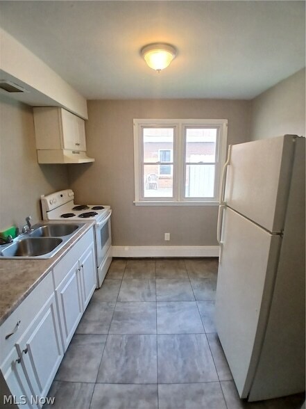 Building Photo - 127 Shields Rd