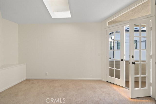 Building Photo - 507 Narcissus Ave