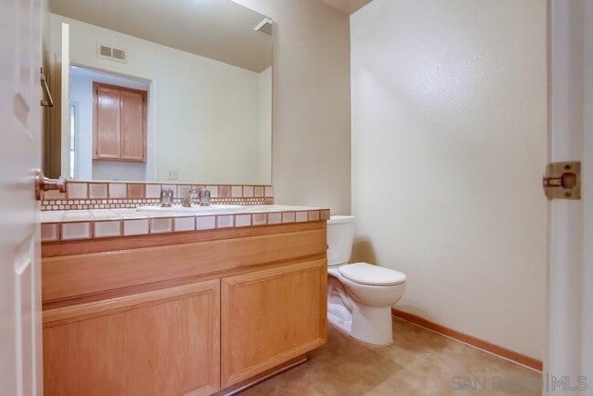 Building Photo - 11742 Avenida Sivrita