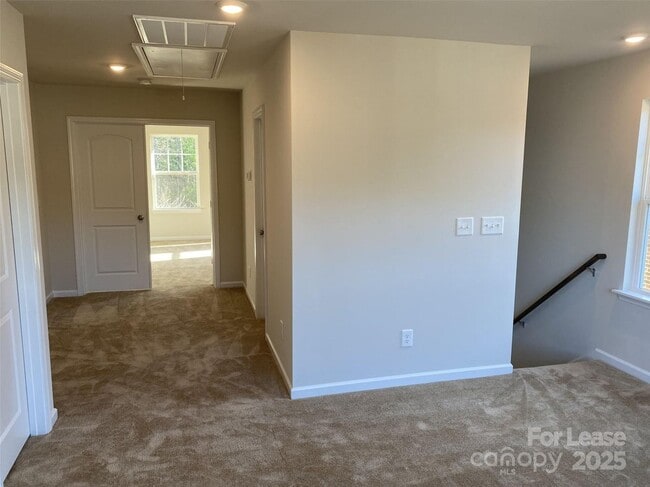 Building Photo - 7418 Sienna Heights Pl