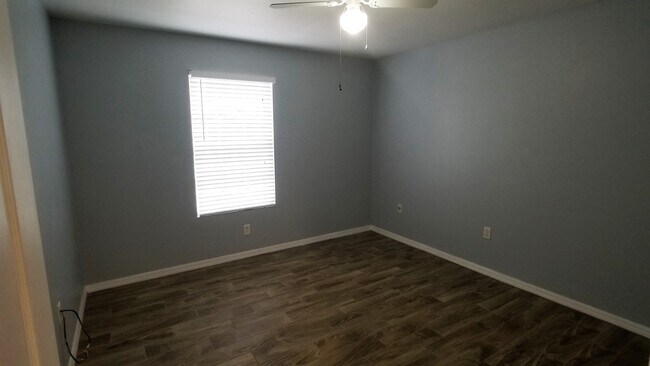 Building Photo - Ground Floor 2/2 with Conservation Views for Lease in Brandon, FL