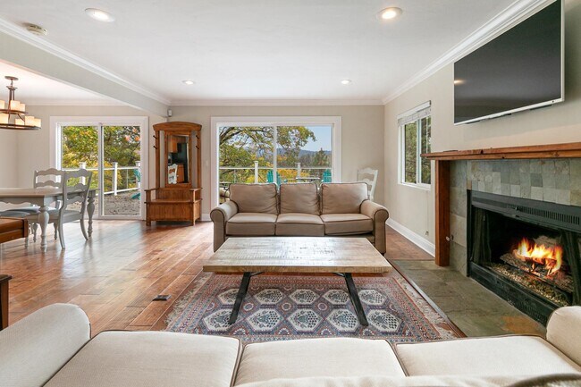 Building Photo - 27687 N Bay Rd