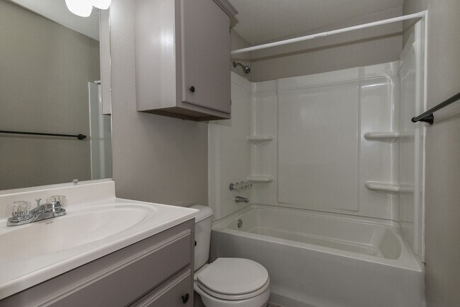 Building Photo - 1302  Stanford- House **COMING SOON**