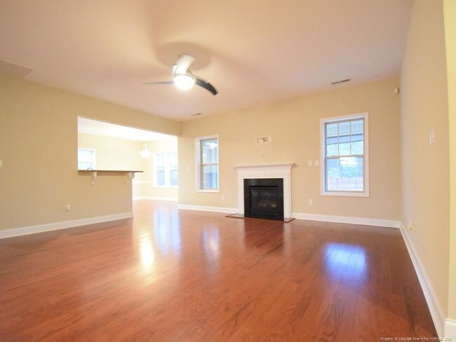 Building Photo - 929 Pecan Grove Loop