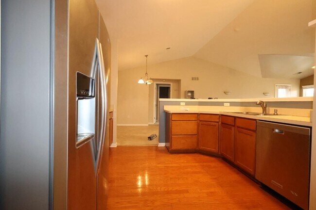 Building Photo - 47861 Cardiff Ave