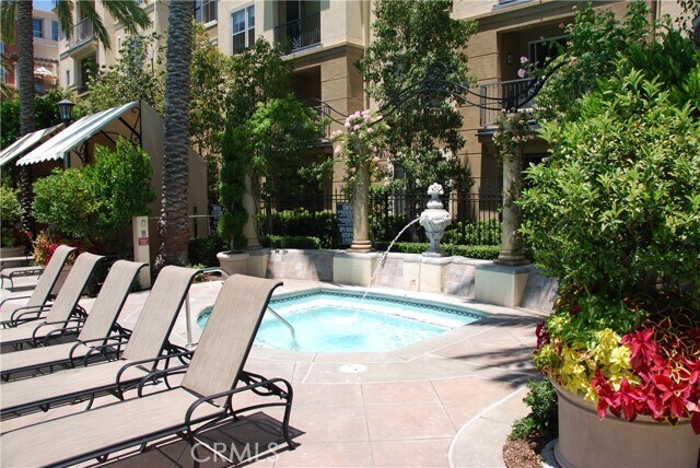 Building Photo - 2112 Watermarke Pl