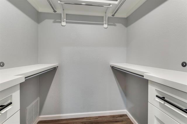 Building Photo - 12888 Montfort Dr